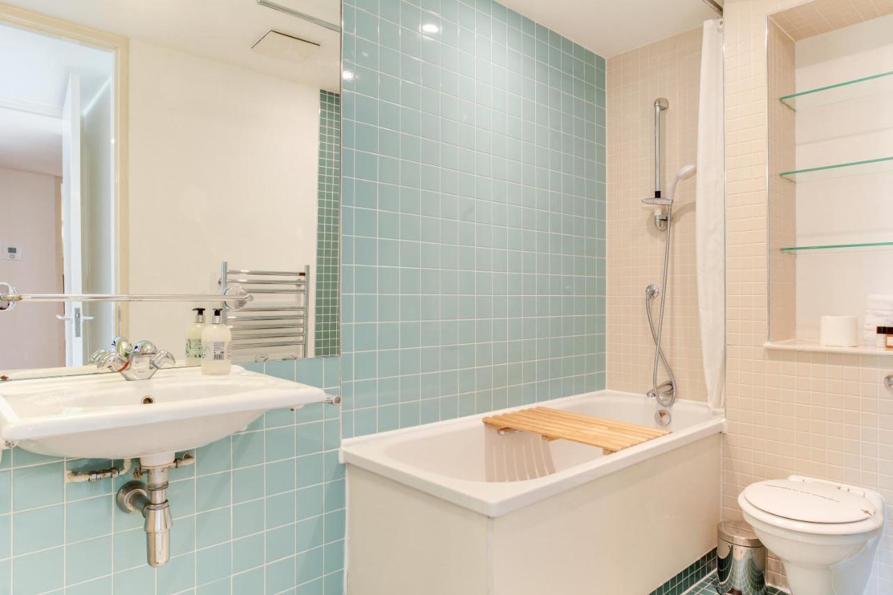 Lexington Apartments Лондон Екстер'єр фото